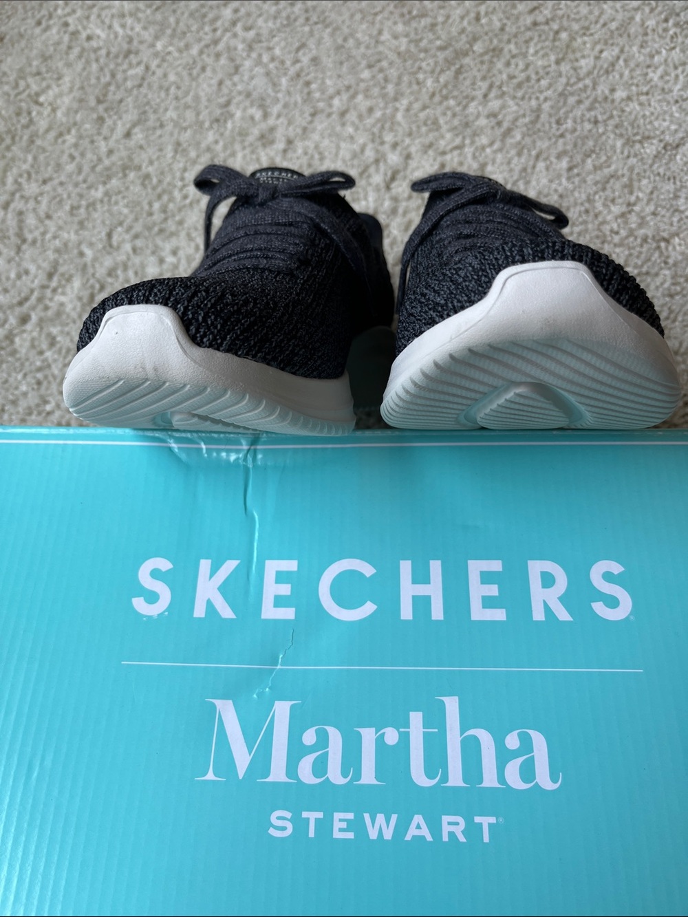 Skechers Women’s Slip-Ins Sneakers - Picture 2 of 10